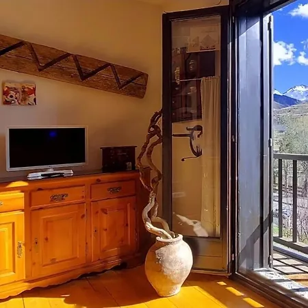 Con Chimenea Y Vistas Falco 10 Apartment
